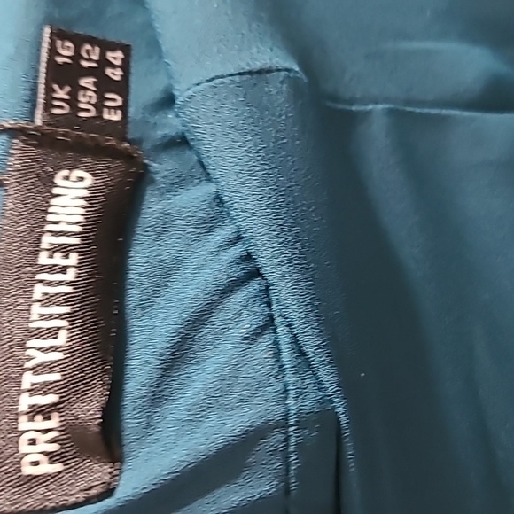 Pretty Little Thing Strapless Green Jumpsuit Pink Accent, Wide Leg Size 12, NWT - Picture 13 of 14